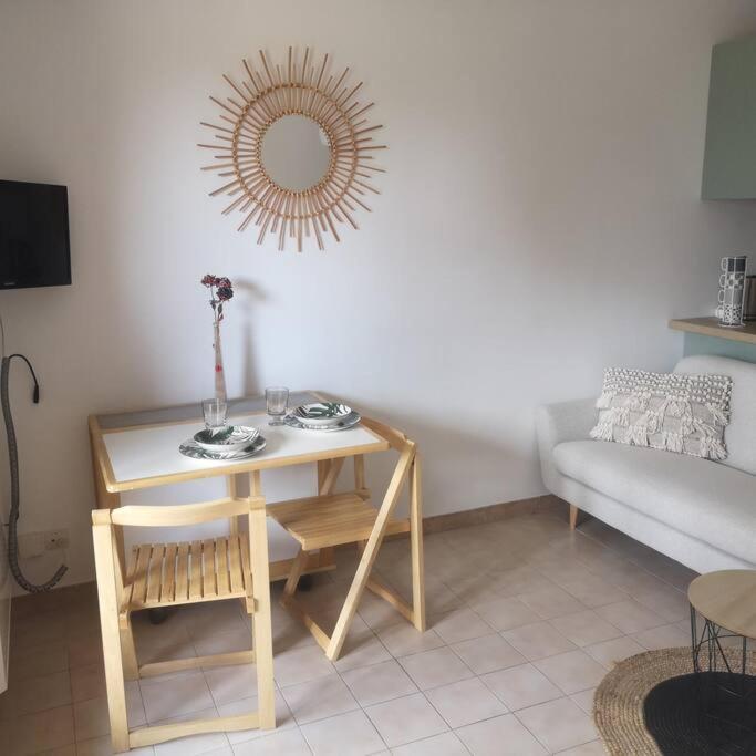 T 2 A 5 Mn A Pied De La Apartment Sanary-sur-Mer